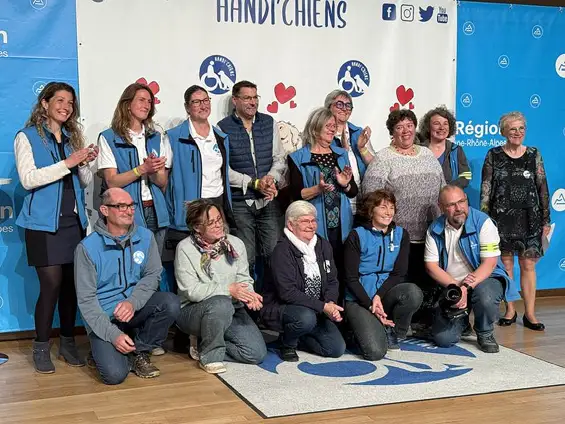 900 vies transformées : un hommage à Handi’chiens