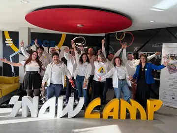 Accessibilité numérique : un enjeu essentiel. Rencontre avec l’équipe de passionnés de @Snowcamp.io, présidée par Ludovic Poitou.