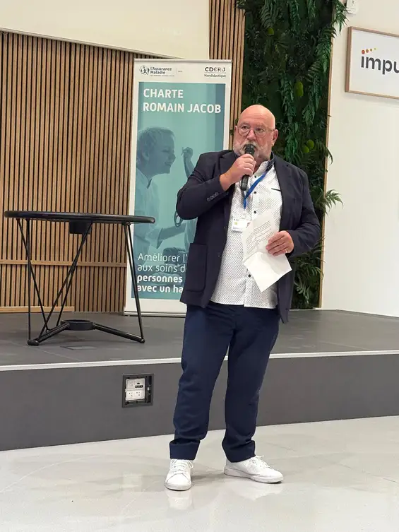 Sous la présidence de la CPAM de l’Isère, une cérémonie de signature de la Charte Romain Jacob s’est tenue dans les locaux de la rue des Alliés, à Grenoble.