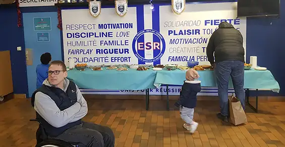 Laurent Vadon et Jean-Marc Seyer étaient présents à L’Arbre de Noël organisé par l’Entente Sportive du Rachais. Un événement marqué par une belle affluence et la présence de nombreux enfants, témoignant de la vitalité et de l’énergie du club.