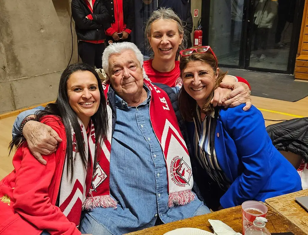 Une belle victoire partagée aux côtés de Carole Bourbon-Fourt, Jean-Marc Seyer, du président comblé du BCTM Jean-Claude Pic, de Nadia Hafid, et de l’impressionnante Aurore Poutou.
