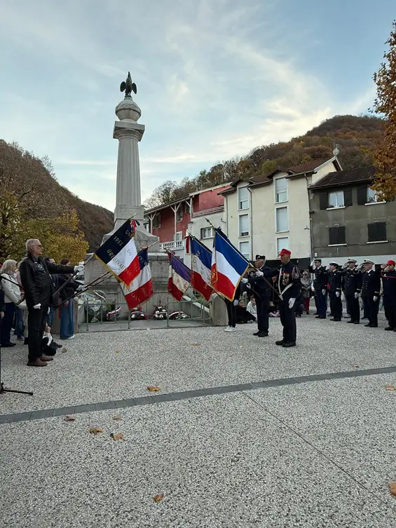 Ce 11 novembre 2025, journée de mémoire et d’unité.