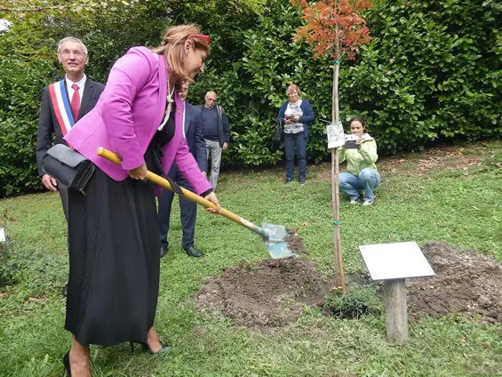 Commémoration du centenaire de Mme Élisabeth Noguès-Fabre