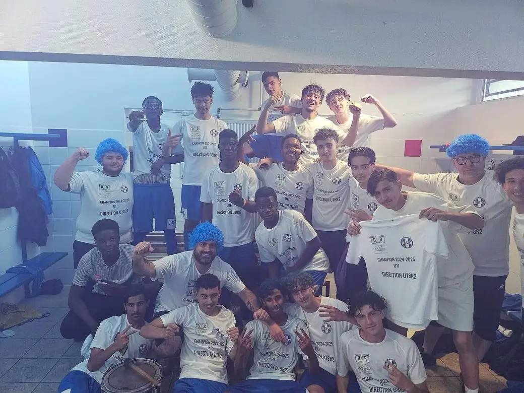 L'entente du Rachais à Meylan champion 2024-2025 U17D1 — Photo Entente Sportive du Rachais (ESR)