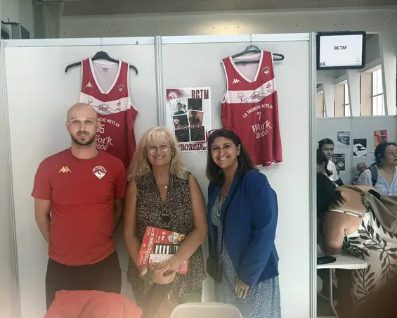 Forum des associations 2025 — Meylan, une énergie associative qui fait notre force — Stand de l'association : BASKET CLUB LA TRONCHE MEYLAN