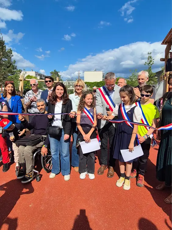 Mi-Plaine : Inauguration de l’aire de jeux inclusive de Meylan