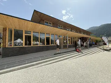 Inauguration de la Maison du Parc naturel régional de Chartreuse à l