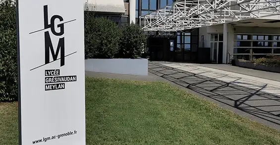 Entrée lycée LGM — Meylan