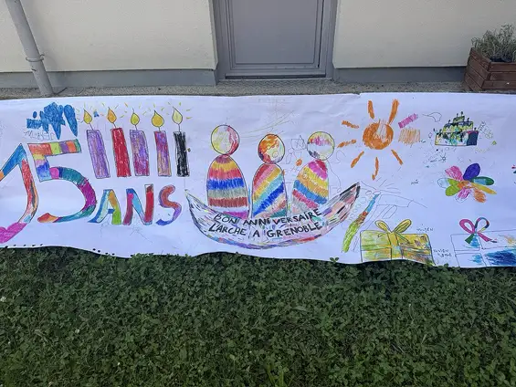 Un magnifique moment de partage à L’Arche en France, à l'occasion de leur 15 ans à Meylan