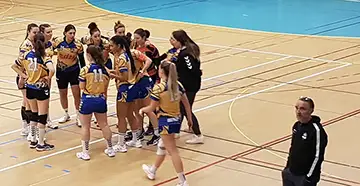 Samedi soir au Buclos, en Nationale 3, notre équipe féminine du Meylan Handball s’est inclinée face à Le Pouzin.