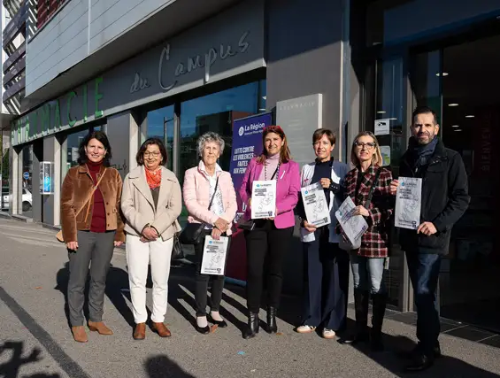 Parler peut sauver. Faisons reculer les violences faites aux femmes.