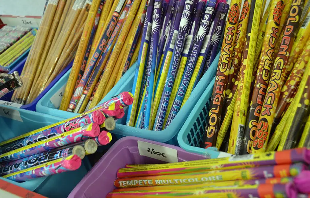 Avez-vous entendu cette nuit une sorte de feu d’artifice à Meylan ? Ce n’était pas dans nos rêves, mais dans la réalité, comme depuis maintenant trop longtemps à Meylan.