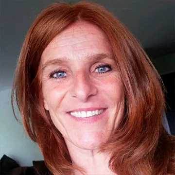 Portrait&nbsp;: Nadège DINALE - Équipe Sandrine Chaix - Municipales Meylan