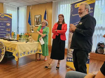 Remise d’un chien guide à Meylan : Uno, un nouveau compagnon pour une vie plus libre
