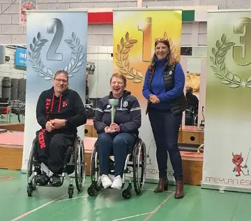 Comme chaque année, j’ai eu le plaisir d’assister au tournoi handivalide d’escrime au gymnase de la Revirée, aux côtés des tireurs handis et valides. Un très beau moment de sport et de convivialité, avec Laurent Vadon, escrimeur multi-médaillé, et Ludovic Lemoine, Clermontois médaillé d’argent aux Jeux paralympiques de Paris 2024.
