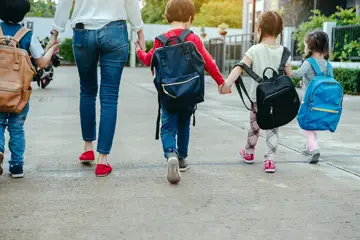 La rentrée des classe à Meylan , c’est bien plus qu’un simple retour sur les bancs de l’école. C’est le temps des retrouvailles, des nouveaux départs, des projets et des espoirs. À tous ceux qui, de près ou de loin, font vivre cette belle aventure éducative — enfants, familles, enseignants, agents, accompagnants — je souhaite une rentrée placée sous le signe de l’enthousiasme, du partage et de la réussite.