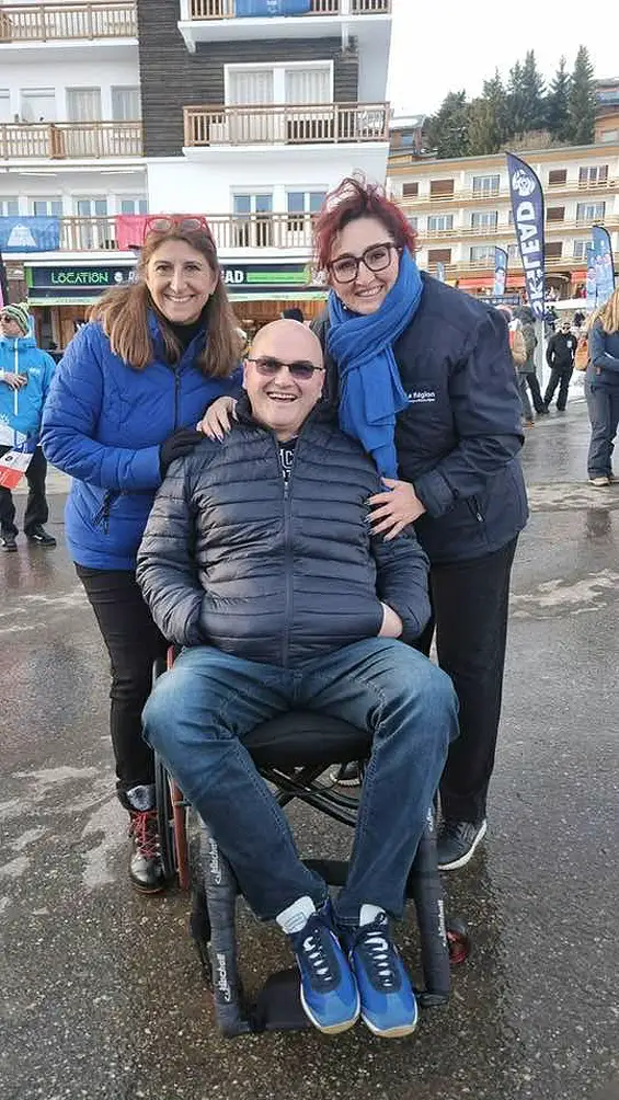 Le retour des athlètes de l’équipe de France paralympique à Chamrousse : un moment fort, porteur d’espoir