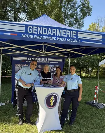 Servir, transmettre, protéger : forum 2025 des métiers de la gendarmerie au parc du Bruchet à Meylan