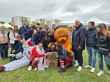 Ce week-end, sur le terrain, j’étais présente à Seyssins pour le Challenge de rugby adapté « Les Fabulous Rugby ».
