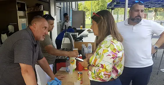 La buvette, un haut lieu de chaque tournoi, et qui a été un véritable point de rassemblement, offrant rafraîchissements et convivialité aux joueurs et supporters tout au long de la journée.