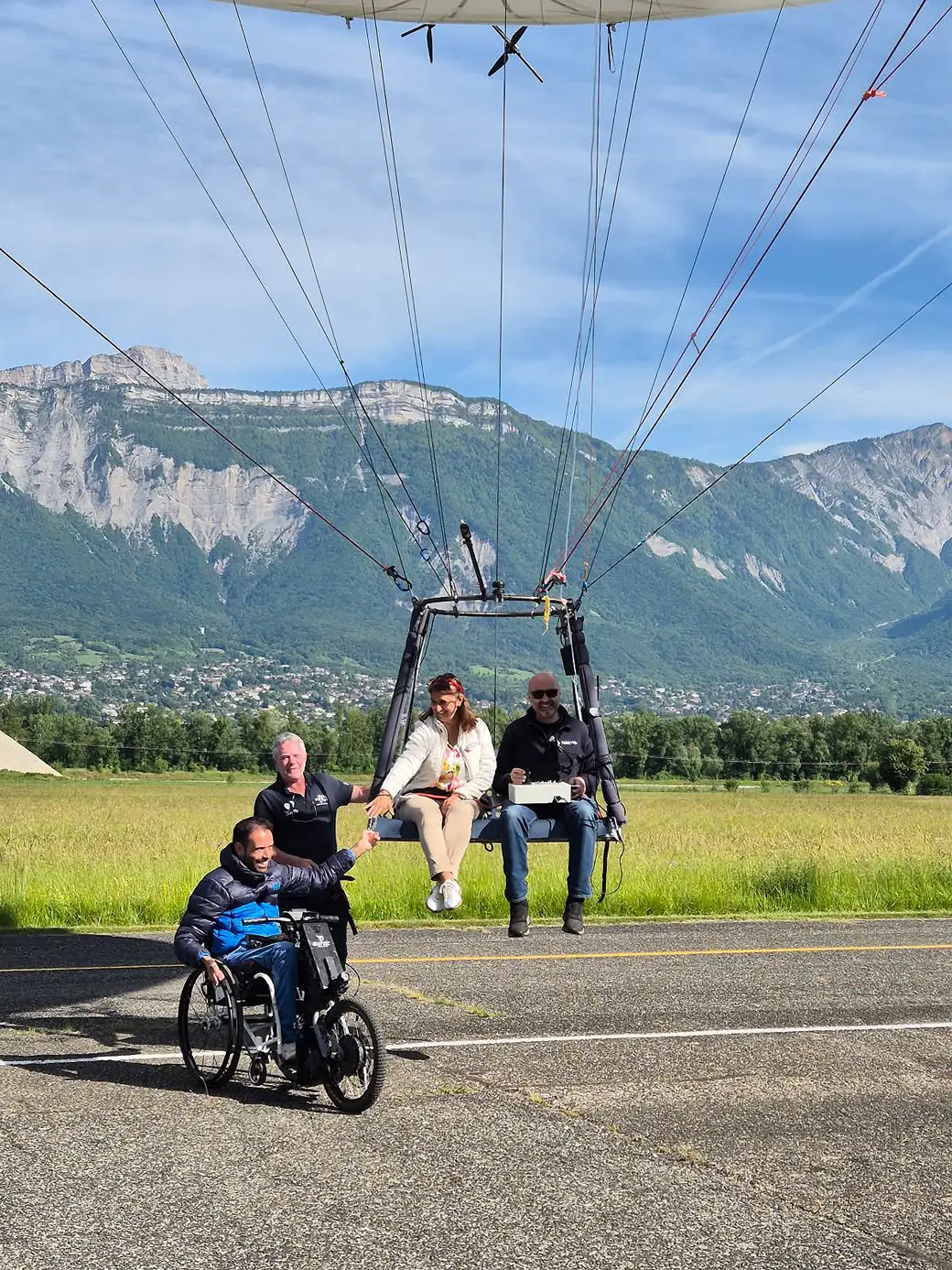 Ce dimanche matin, j’ai vécu une expérience hors du commun à l’aérodrome du Versoud, en découvrant l’Aeronde